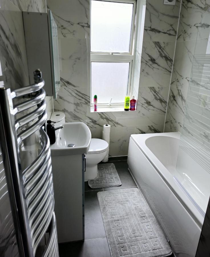 The Private Rooms In Paddington London Exterior photo